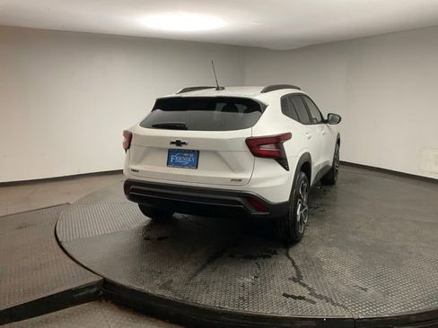 New 2026 Chevrolet Trax RS FWD image 7