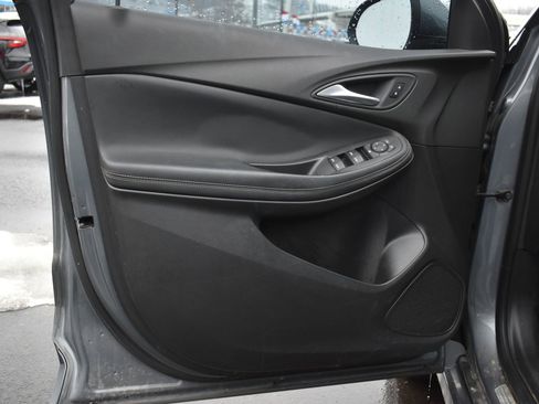 Used 2021 Buick Encore GX Preferred w/ Sport Touring Package image 11