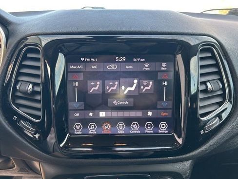 Used 2020 Jeep Compass Limited w/ Safety & Security Group image 24