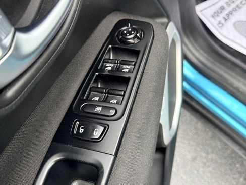 Used 2021 Jeep Renegade Latitude image 15