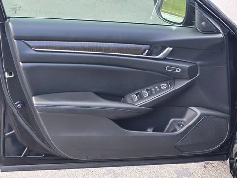 Used 2020 Honda Accord EX-L image 18