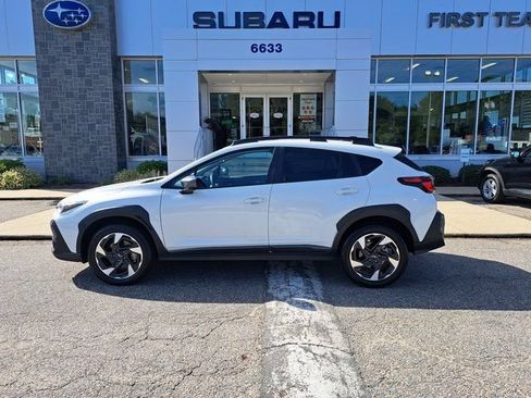 Used 2025 Subaru Crosstrek 2.5i Limited w/ Crosstrek Mirror Package AWD/4WD image 3
