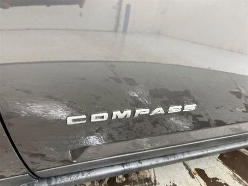 Used 2017 Jeep Compass High Altitude image 25