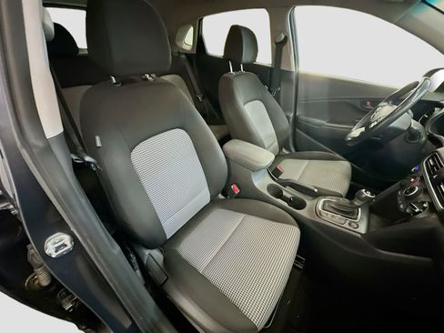 Used 2019 Hyundai Kona SEL image 31