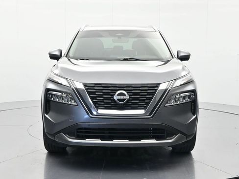 Used 2023 Nissan Rogue SL w/ SL Premium Package FWD image 2