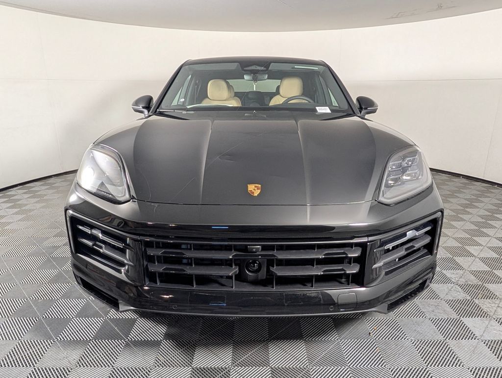 New 2026 Porsche Cayenne Coupe AWD/4WD image 10