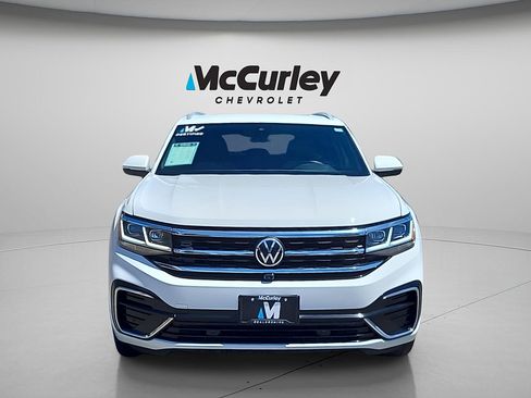Used 2020 Volkswagen Atlas Cross Sport SEL Premium R-Line AWD/4WD image 2