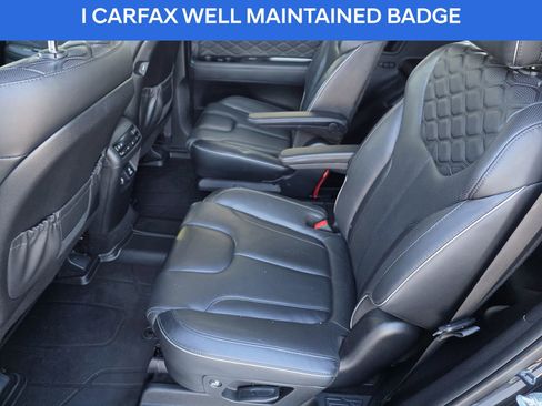 Used 2022 Hyundai Palisade Calligraphy w/ Winter Package image 16
