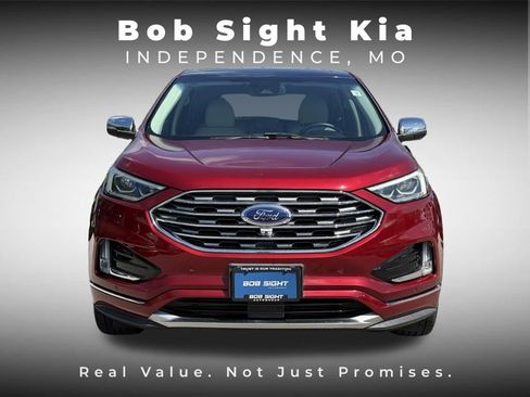 Used 2019 Ford Edge Titanium w/ Equipment Group 301A FWD image 29