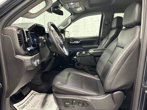 Used 2025 GMC Sierra 1500 SLT AWD/4WD image 14