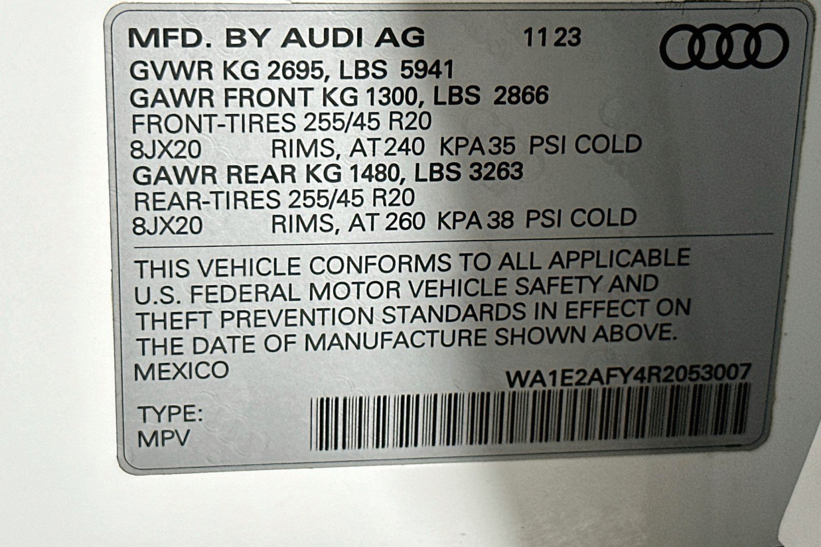 Used 2024 Audi Q5 e Premium Plus AWD/4WD image 24