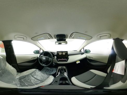 New 2026 Toyota Corolla LE image 33