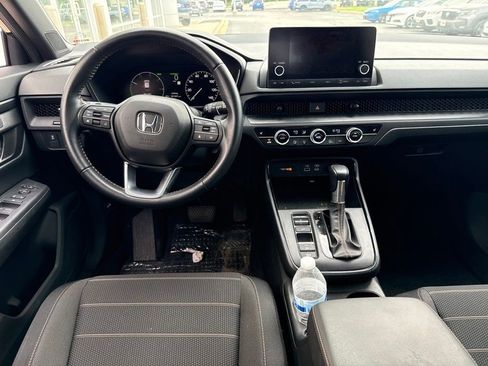 Used 2025 Honda CR-V Sport image 9
