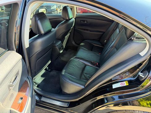 Used 2010 Lexus ES 350 image 7