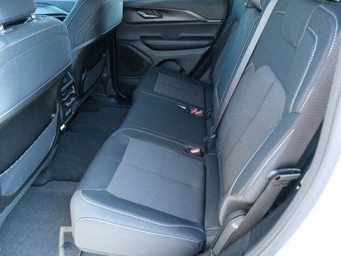 New 2025 Jeep Grand Cherokee Laredo X w/ Luxury Tech Group I image 27