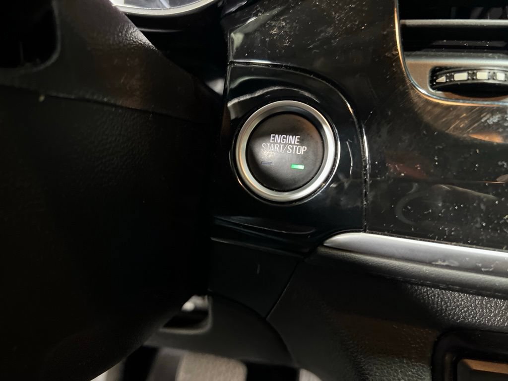 Used 2022 Buick Encore Preferred w/ Safety Package AWD/4WD image 26