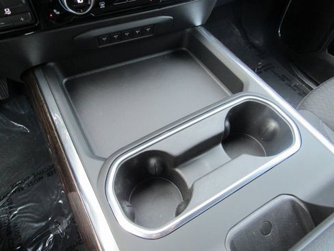 Used 2024 GMC Sierra 2500 SLE w/ SLE Convenience Package image 20