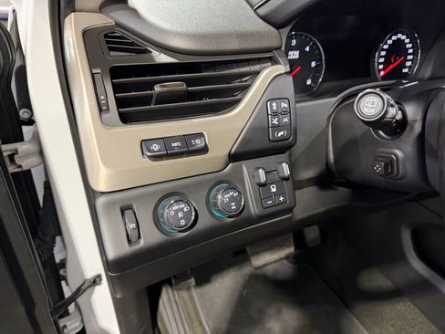 Used 2018 GMC Yukon XL Denali w/ Denali Ultimate Package image 13