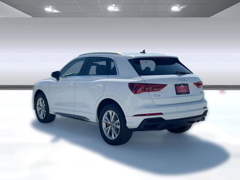 New 2025 Audi Q3 2.0T Premium image 3