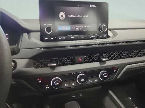 Certified 2024 Honda Accord EX image 22