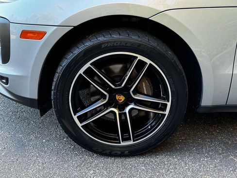 Used 2021 Porsche Macan image 4