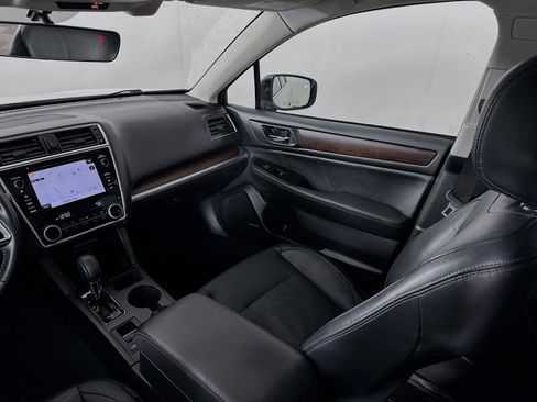Used 2018 Subaru Outback 2.5i Limited AWD/4WD image 26