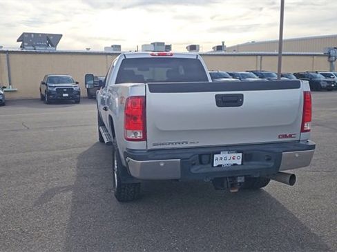Used 2014 GMC Sierra 3500 SLT w/ SLT Convenience Package image 7