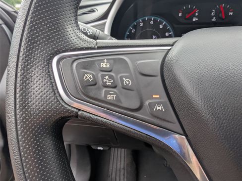 Used 2023 Chevrolet Malibu LT FWD image 22