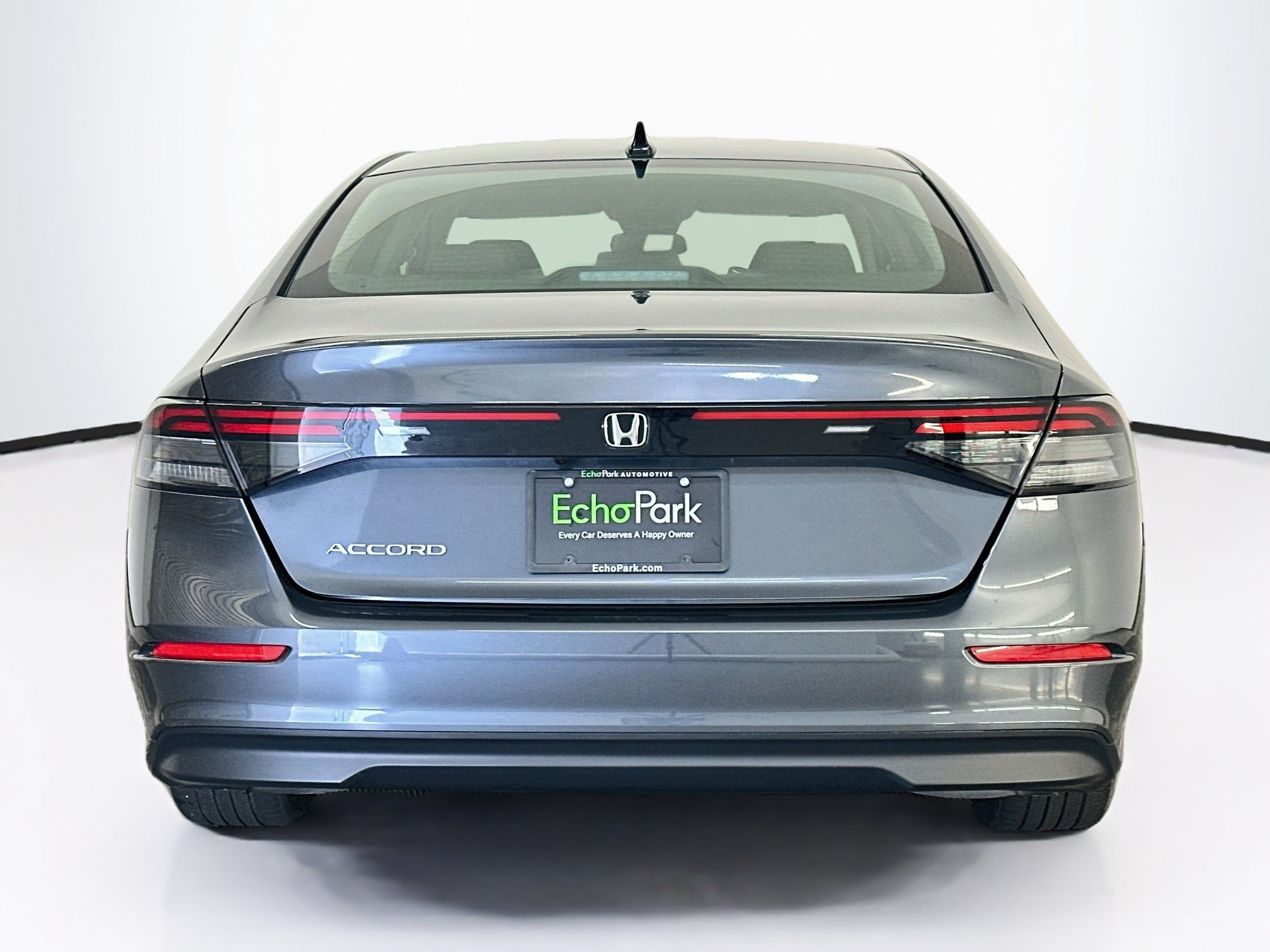 Used 2025 Honda Accord SE image 7
