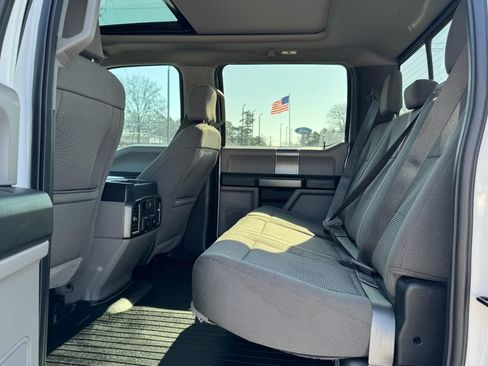 Used 2018 Ford F150 XLT w/ Equipment Group 302A Luxury image 10