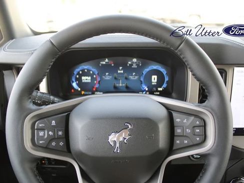 New 2026 Ford Bronco Outer Banks image 16