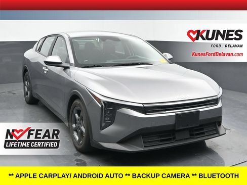 Used 2025 Kia K4 FWD image 1
