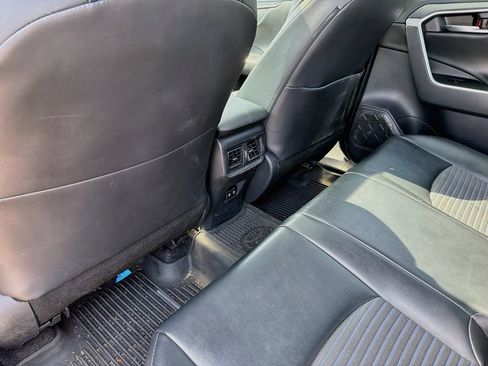 Used 2020 Toyota RAV4 XSE w/ XSE Grade Weather Package AWD/4WD image 24