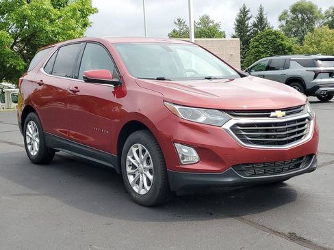Used 2019 Chevrolet Equinox LT AWD/4WD image 2