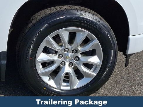 Used 2023 Chevrolet Silverado 1500 Custom image 10