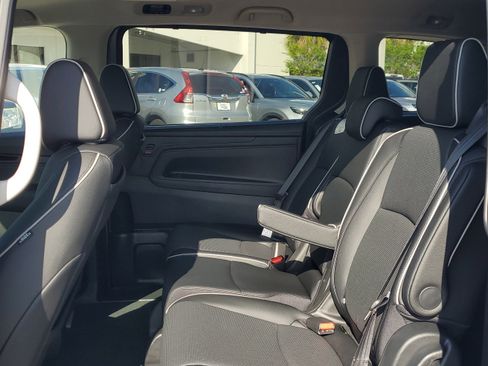 New 2026 Honda Odyssey Elite image 15