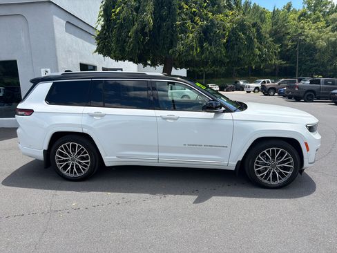 Used 2021 Jeep Grand Cherokee L Summit AWD/4WD image 2