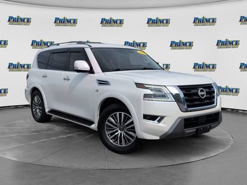Used 2021 Nissan Armada SL w/ Captain's Chairs Package RWD image 3