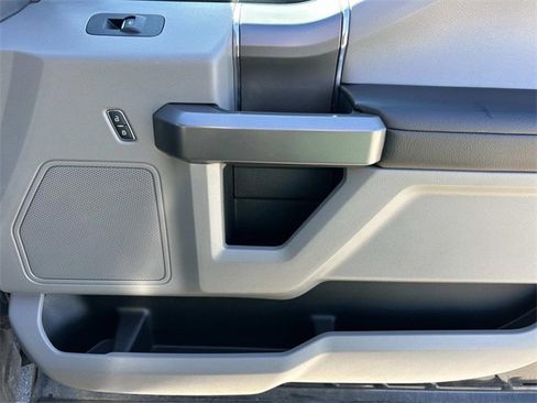 Certified 2019 Ford F150 XLT w/ Equipment Group 302A Luxury image 24