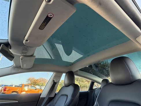 Used 2023 Tesla Model 3 Standard Range image 24