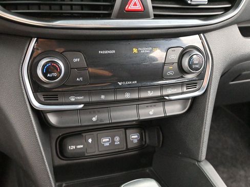 Used 2020 Hyundai Santa Fe SEL w/ Convenience Package AWD/4WD image 23