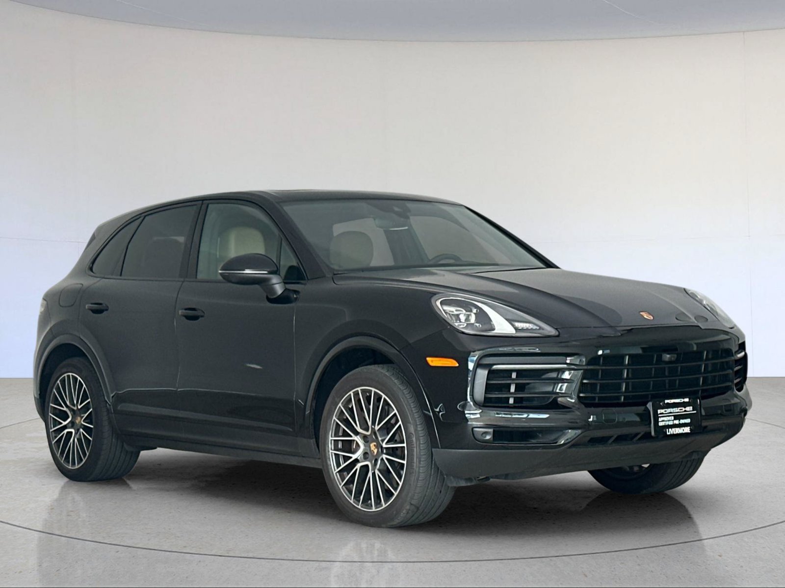 Certified 2023 Porsche Cayenne AWD/4WD image 10