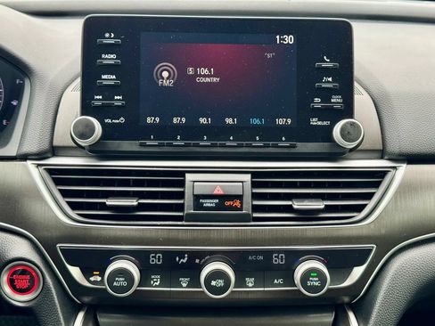 Used 2019 Honda Accord LX image 14