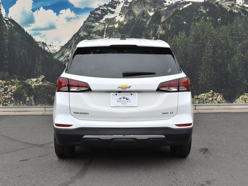 Used 2024 Chevrolet Equinox LT AWD/4WD image 10