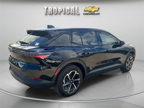 New 2026 Chevrolet Equinox EV LT image 5