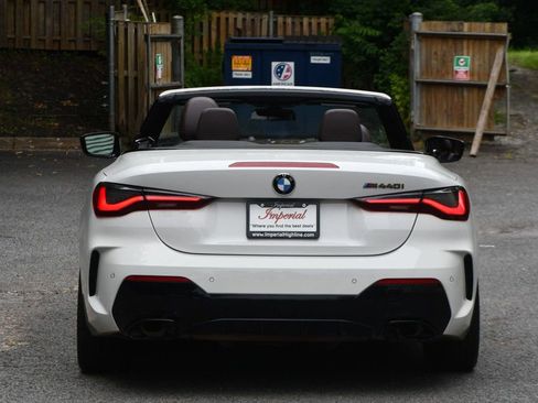 Used 2022 BMW M440i Convertible image 5