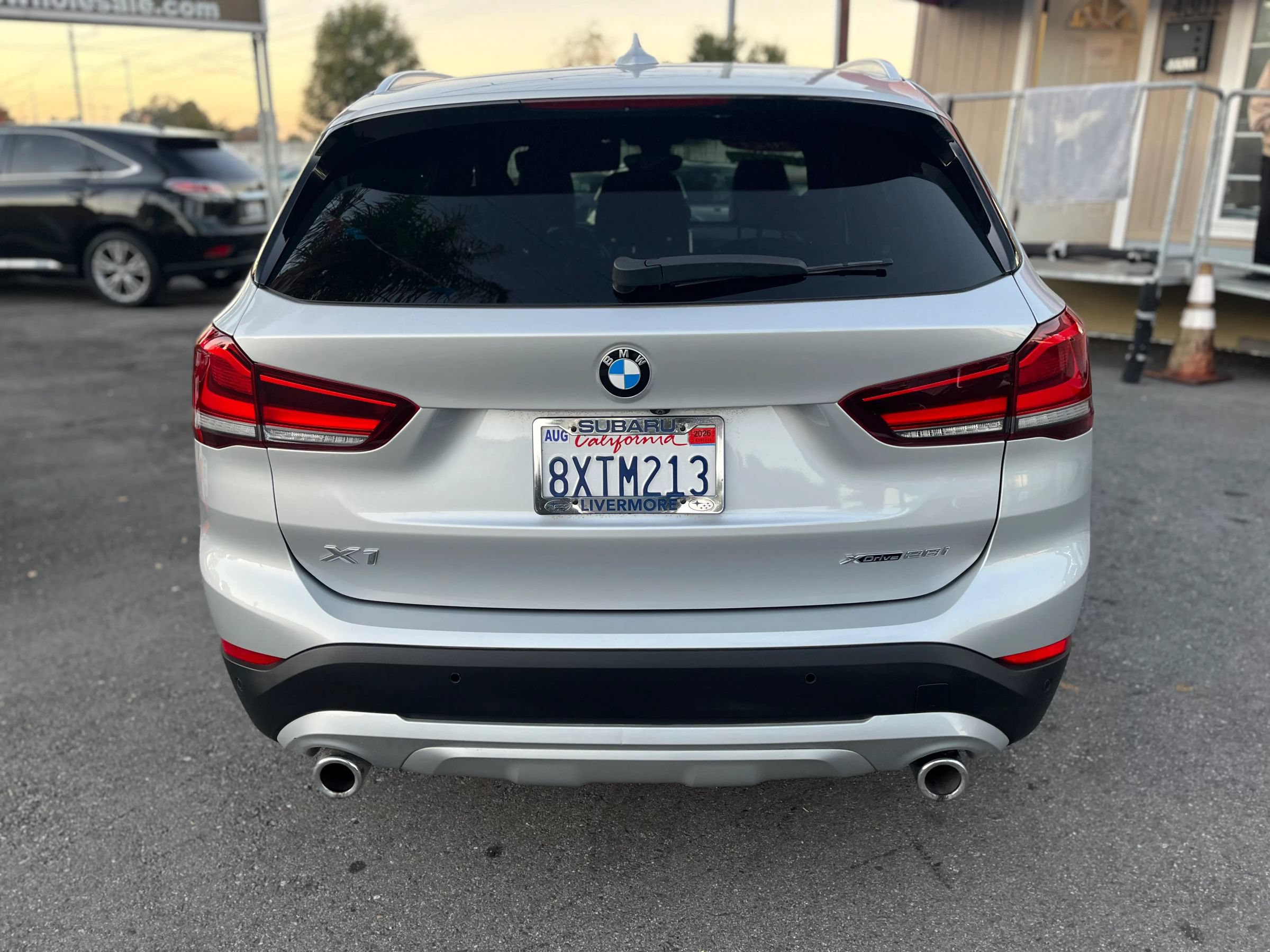Used 2021 BMW X1 xDrive28i w/ Premium Package AWD/4WD image 6