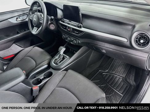 Used 2021 Kia Forte LXS FWD image 26