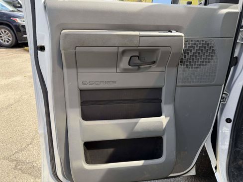 Used 2023 Ford E-350 and Econoline 350 Super Duty w/ Driver's Safety Package RWD image 16