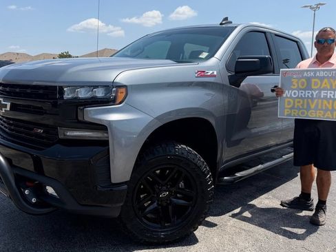 Used 2020 Chevrolet Silverado 1500 LT Trail Boss w/ Bed Protection Package AWD/4WD image 1